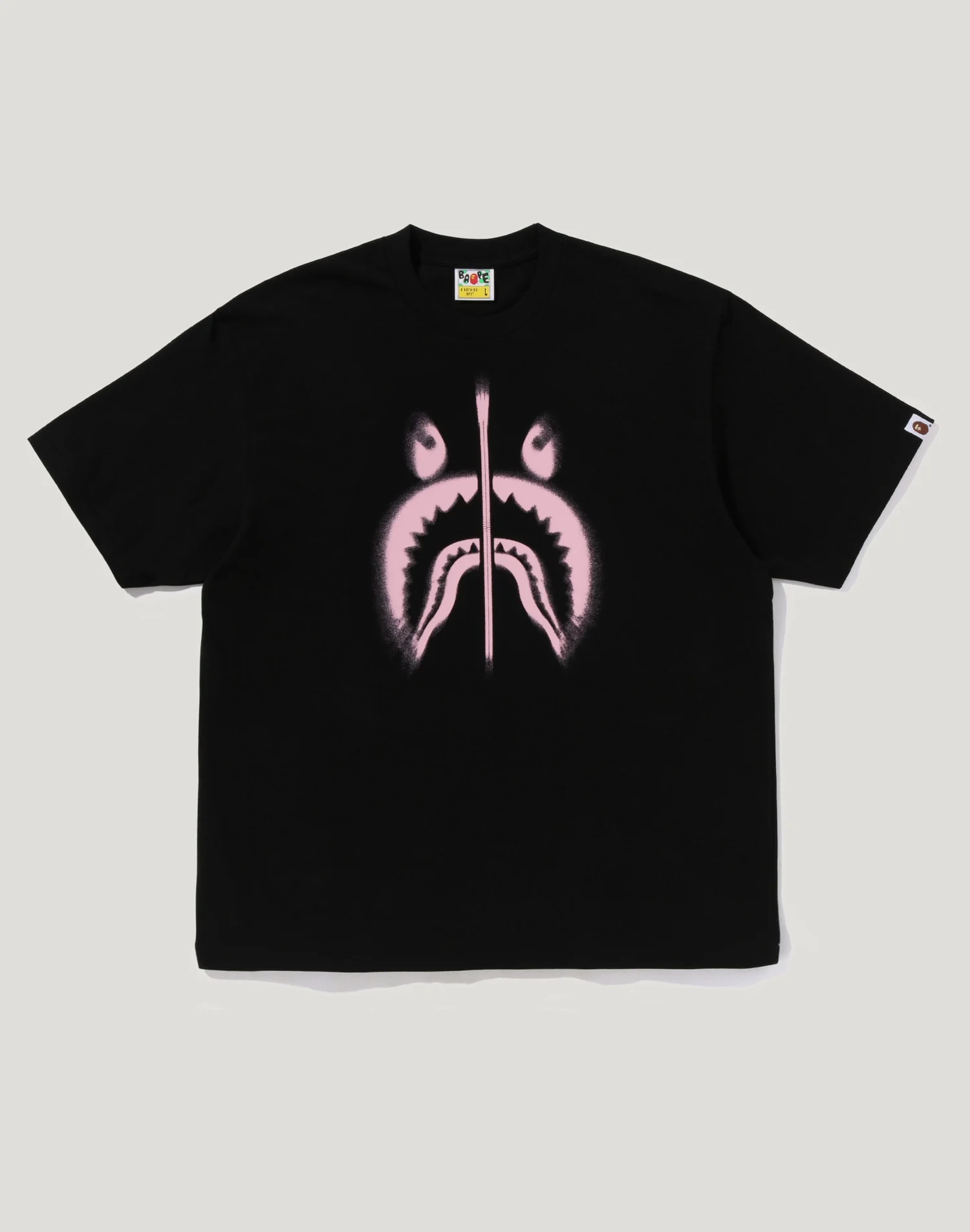 SPRAY SHARK RELAXED FIT TEE MENS